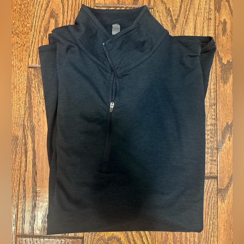 Vuori Men’s Half Zip Blue XXL